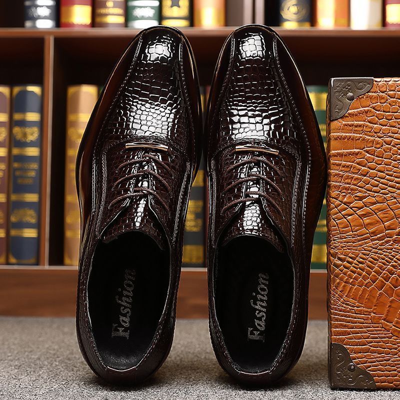 Sapatos Sociais Masculinos de  - Mens Fashion Dress Shoes avaliação e preço